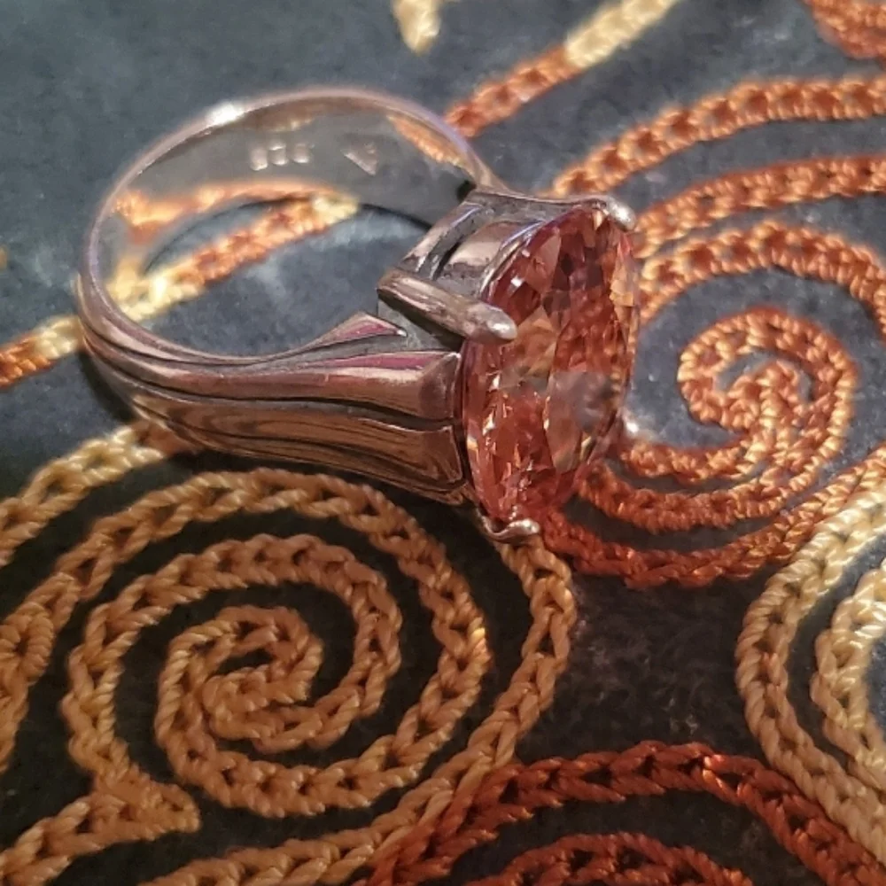 Silpada Sterling Silver Faceted Champagne Cubic Zirconia Gemstone Ring - Picture 9 of 13